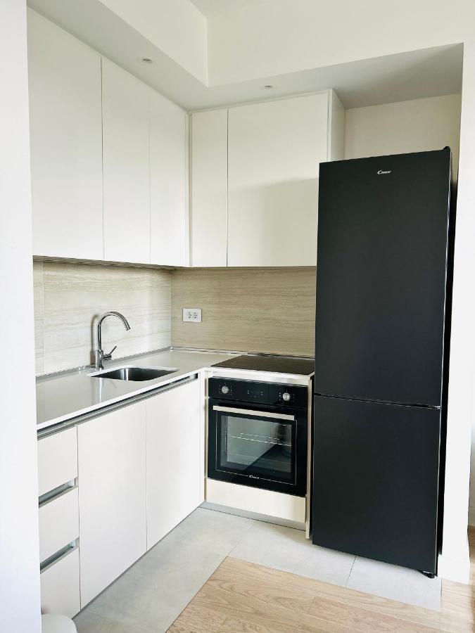 Luxury Waterfront View - BW Apartment River View Belgrado Buitenkant foto