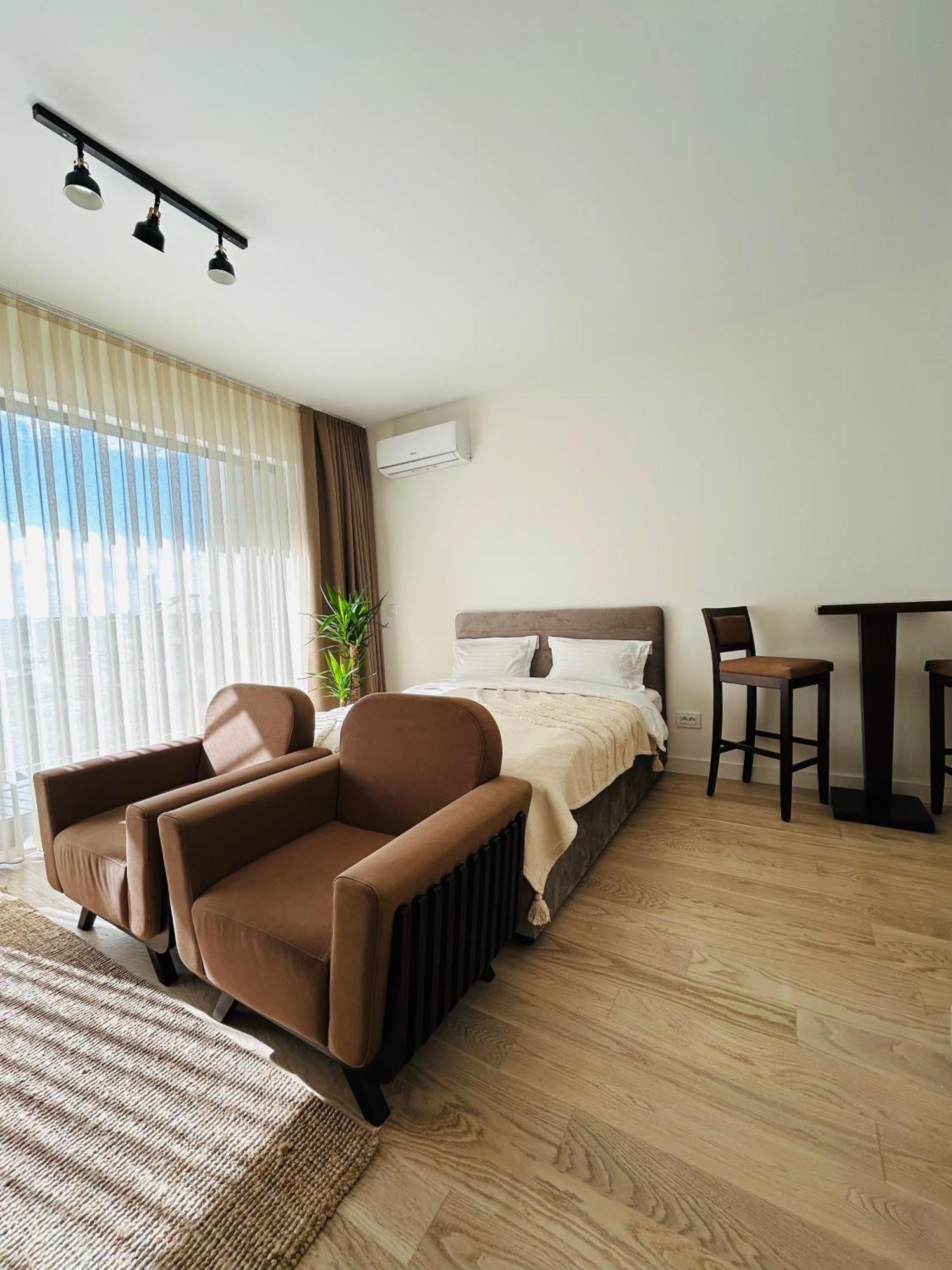 Luxury Waterfront View - BW Apartment River View Belgrado Buitenkant foto